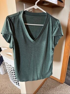 SHEIN V-Neck Short Sleeve Top in Forest Green - Women's Casual Tee